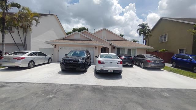 19081 NW 77th Court 1, Hialeah, FL 33015