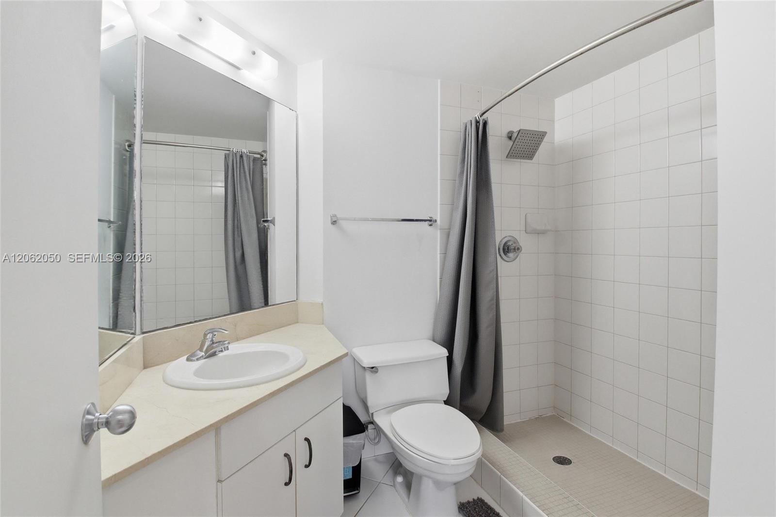 701 Brickell Key Boulevard 610, Miami, FL 33131 photo 13