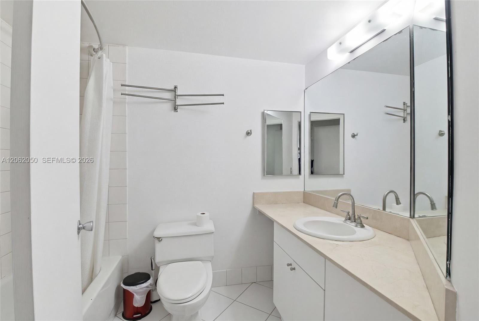 701 Brickell Key Boulevard 610, Miami, FL 33131 photo 15