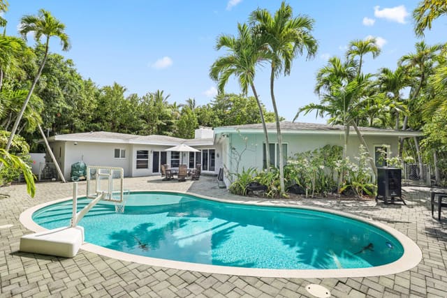 1313 SEABREEZE Boulevard #B, Fort Lauderdale, FL 33316