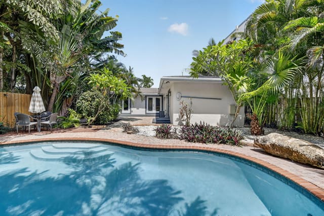 615 NE 13TH Avenue, Victoria Park, Fort Lauderdale, FL