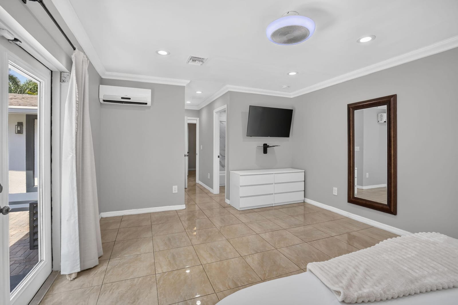 615 NE 13TH Avenue, Fort Lauderdale, FL 33304 photo 22