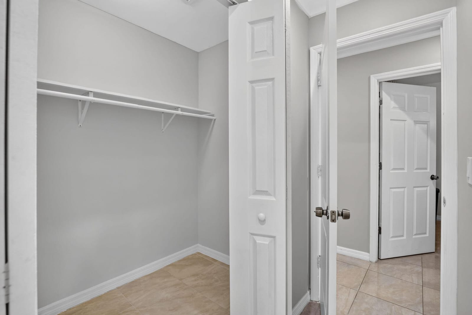 615 NE 13TH Avenue, Fort Lauderdale, FL 33304 photo 24