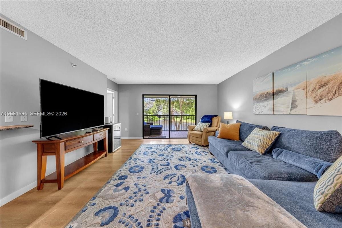 2240 N Cypress Bend Drive 204 — photo 5