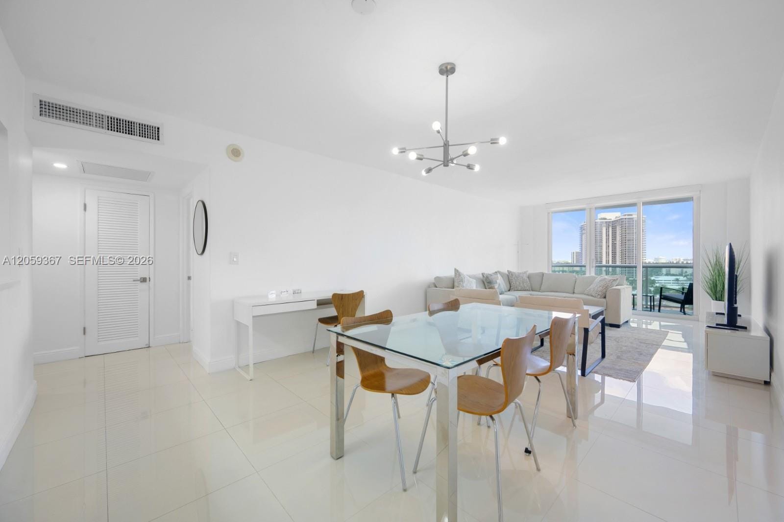 19370 Collins Avenue 1122 — photo 7