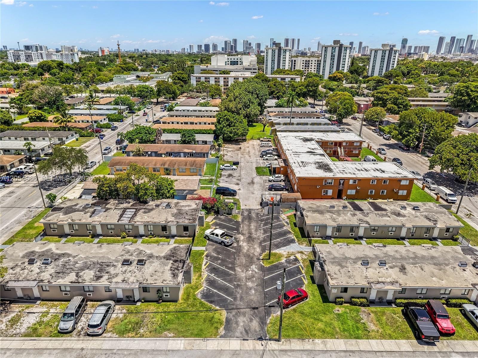 2090 NW 31st Street, Miami, FL 33142 photo 12