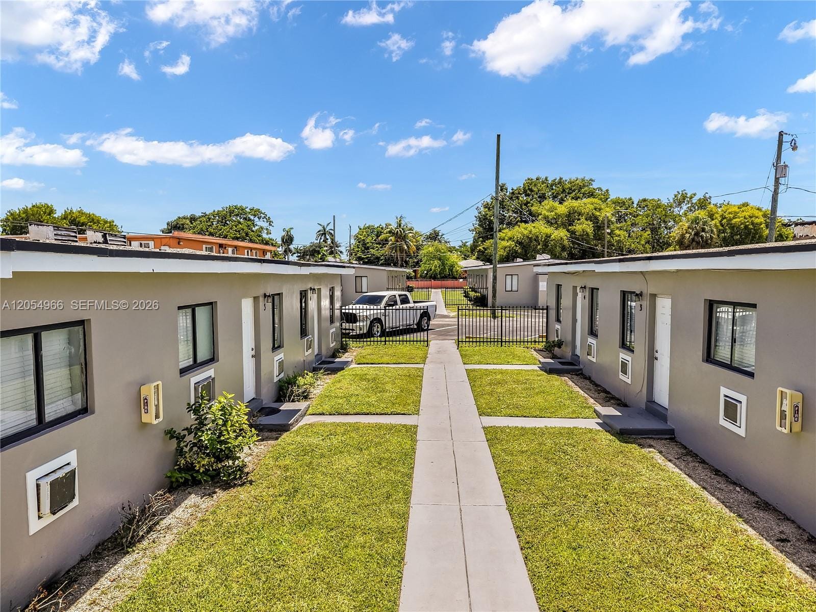 2090 NW 31st Street, Miami, FL 33142 photo 7