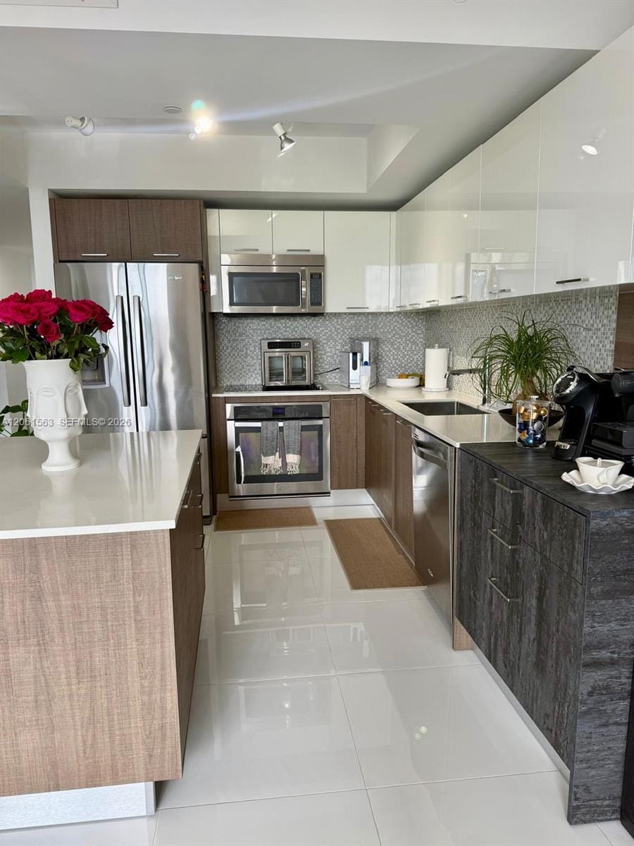 5252 NW 85th Avenue 1404, Doral, FL 33166 photo 14