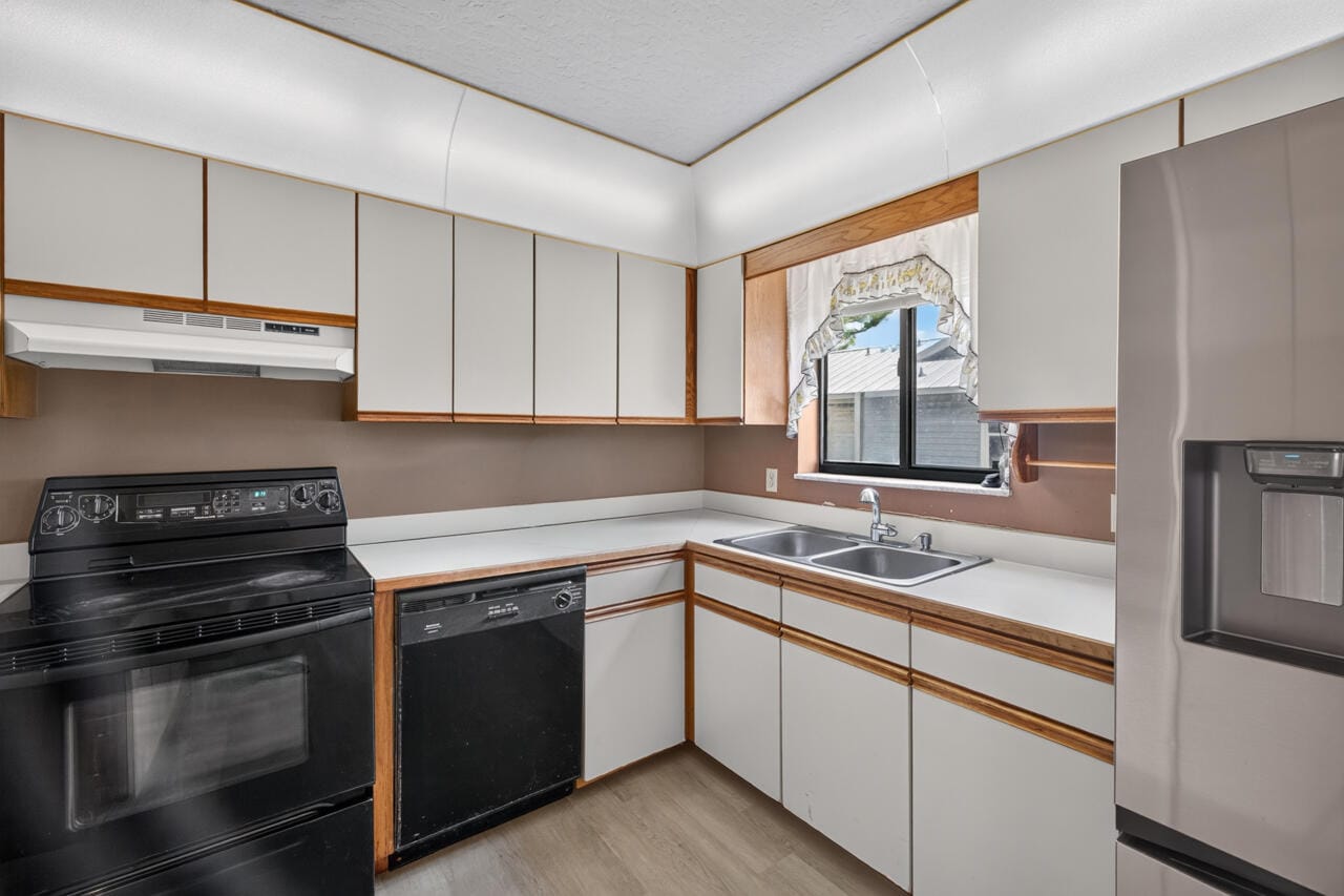 5803 DEER RUN Drive — photo 11