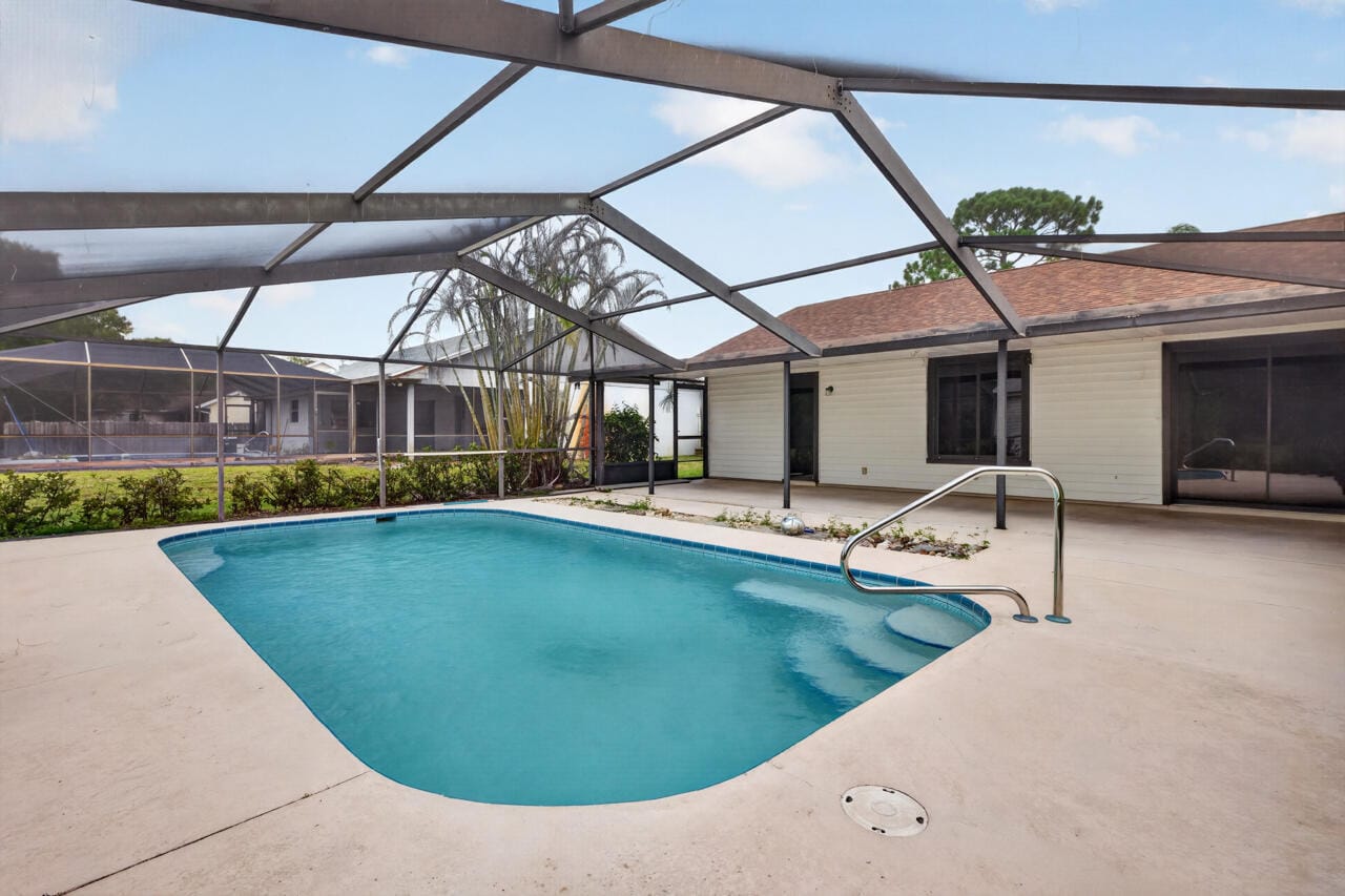 5803 DEER RUN Drive, Fort Pierce, FL 34951 photo 28