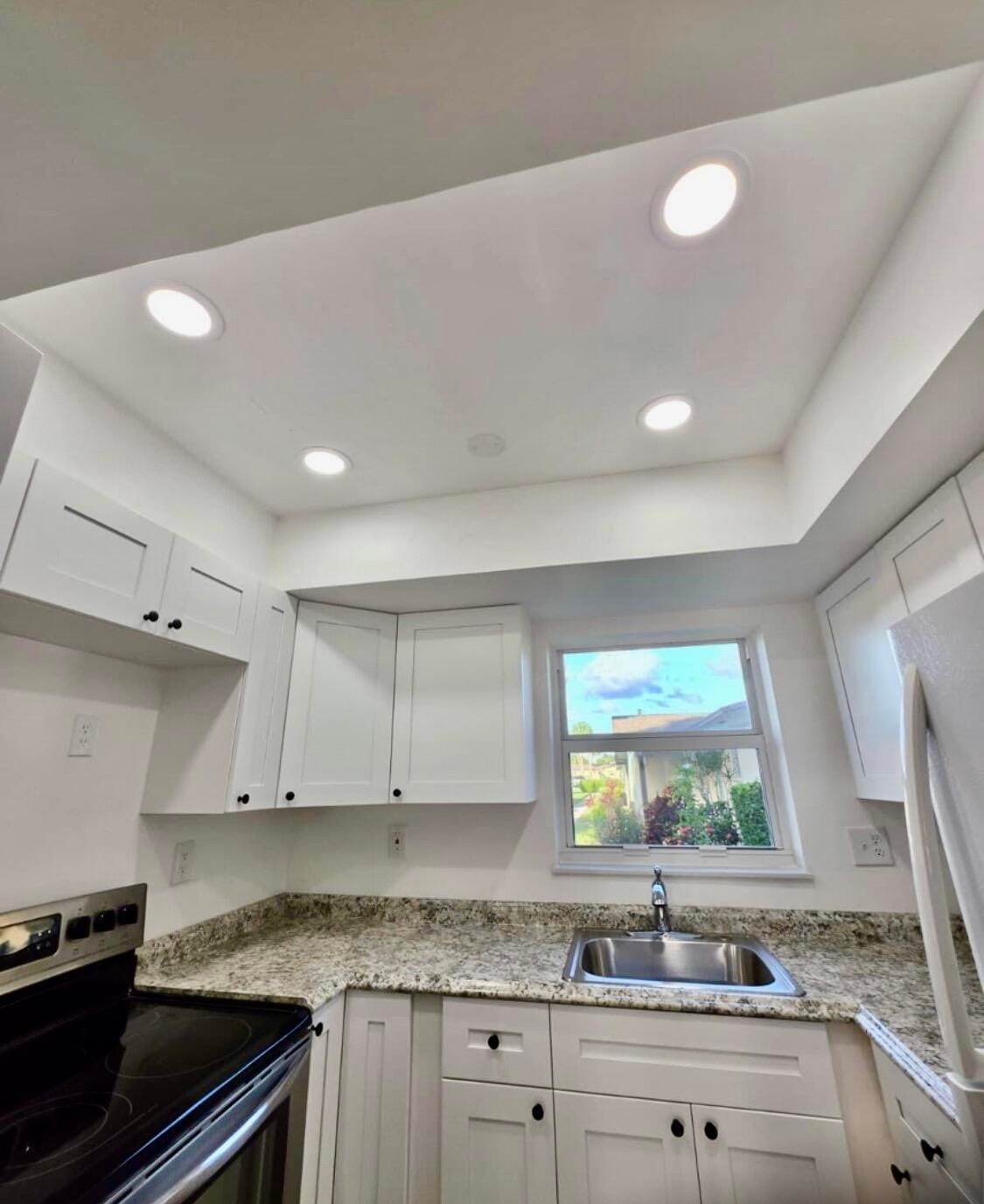 2965 Ashley Drive W I — photo 2
