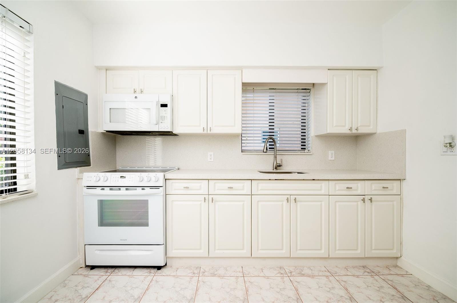 2340 SW 16th Street — photo 11
