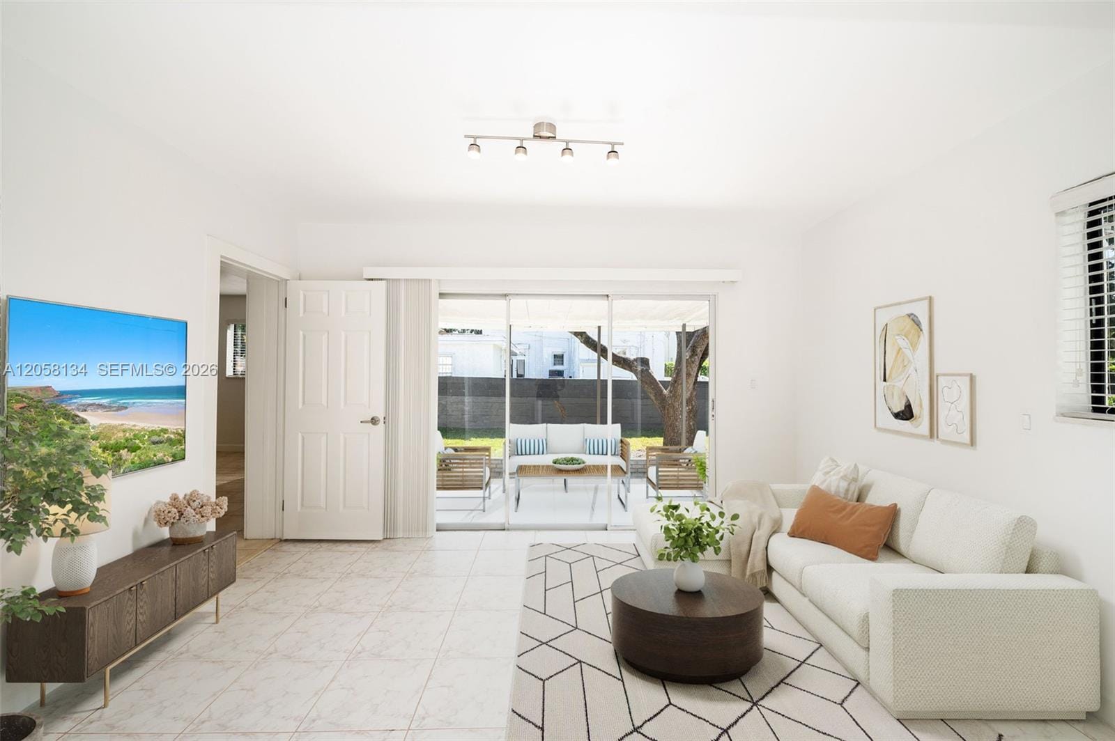 2340 SW 16th Street — photo 5