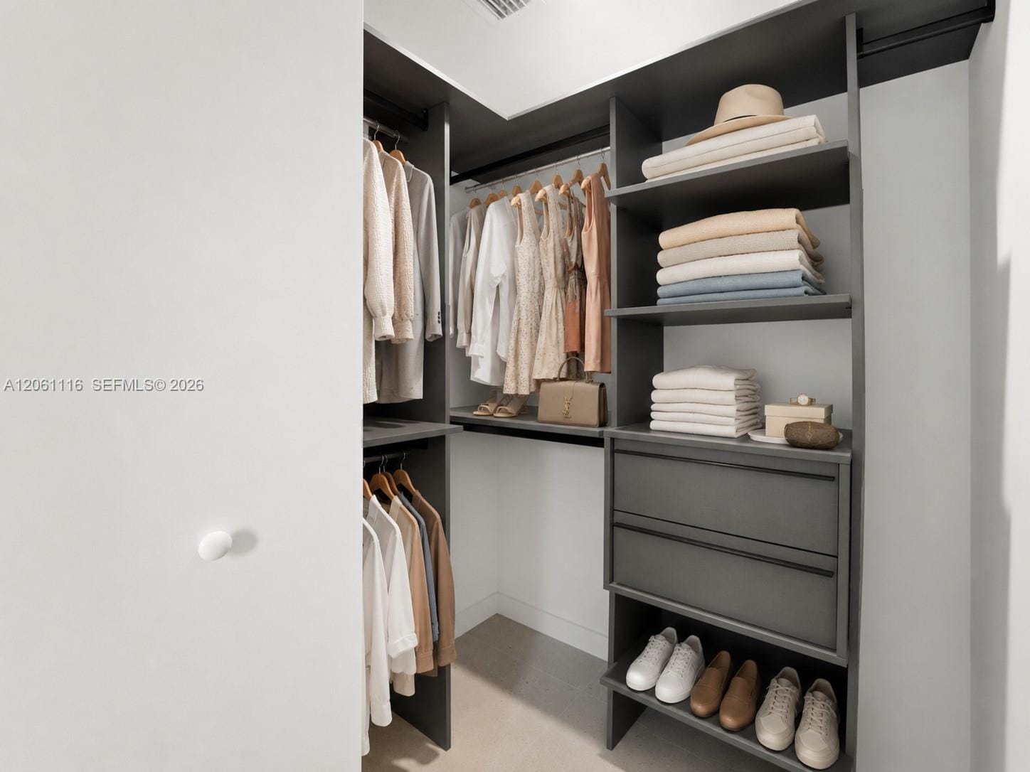 11 NE 6th Street 809, Miami, FL 33132 photo 15