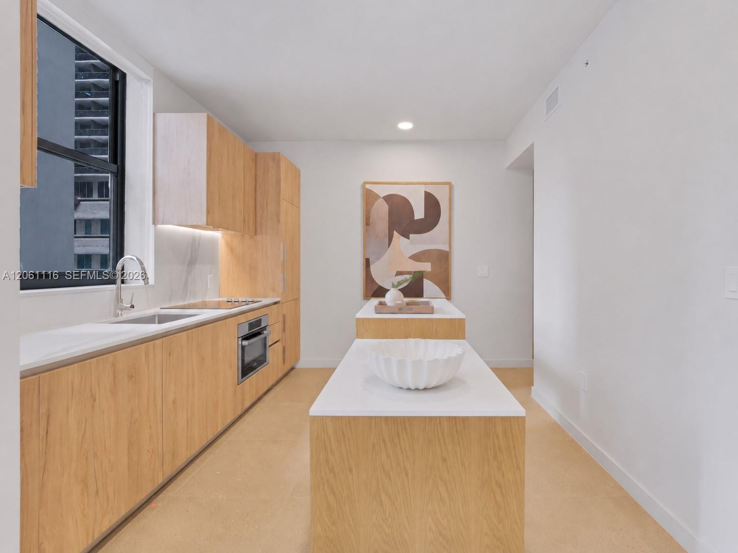 11 NE 6th Street 809, Miami, FL 33132 photo 9
