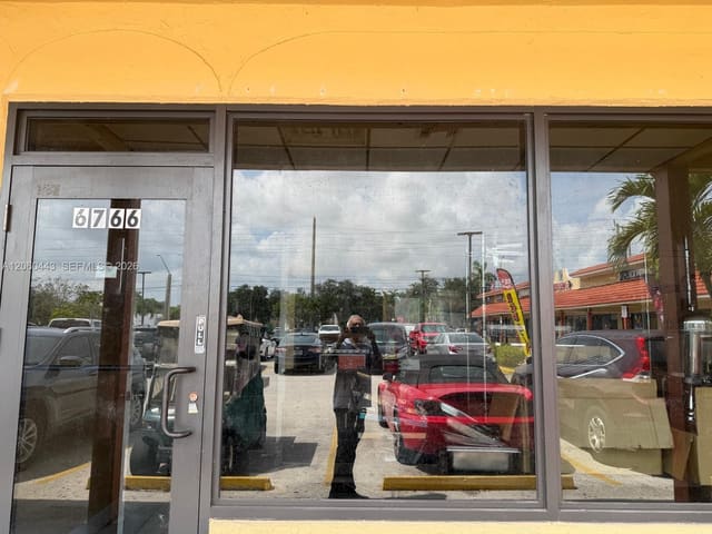 6766 Stirling Road, Davie, FL 33024
