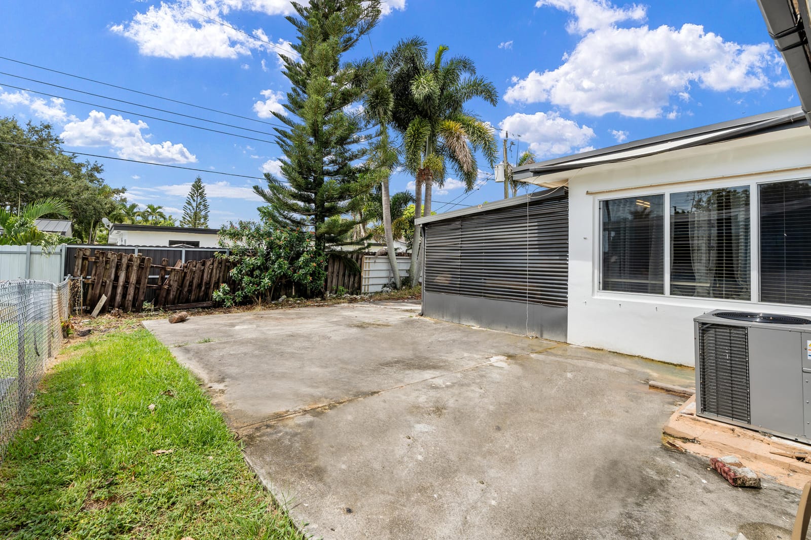 8460 NW 15TH Street, Pembroke Pines, FL 33024 photo 18