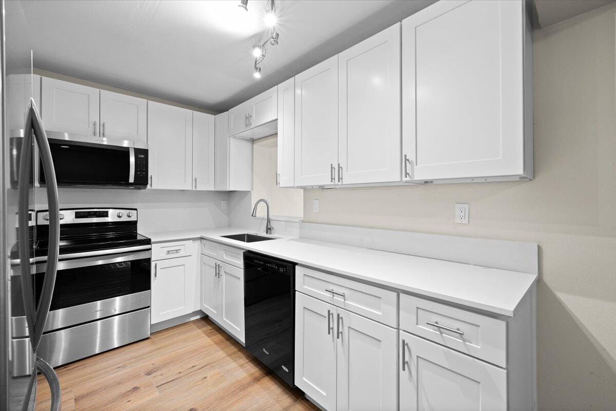 7712 SW 7TH Street — photo 7
