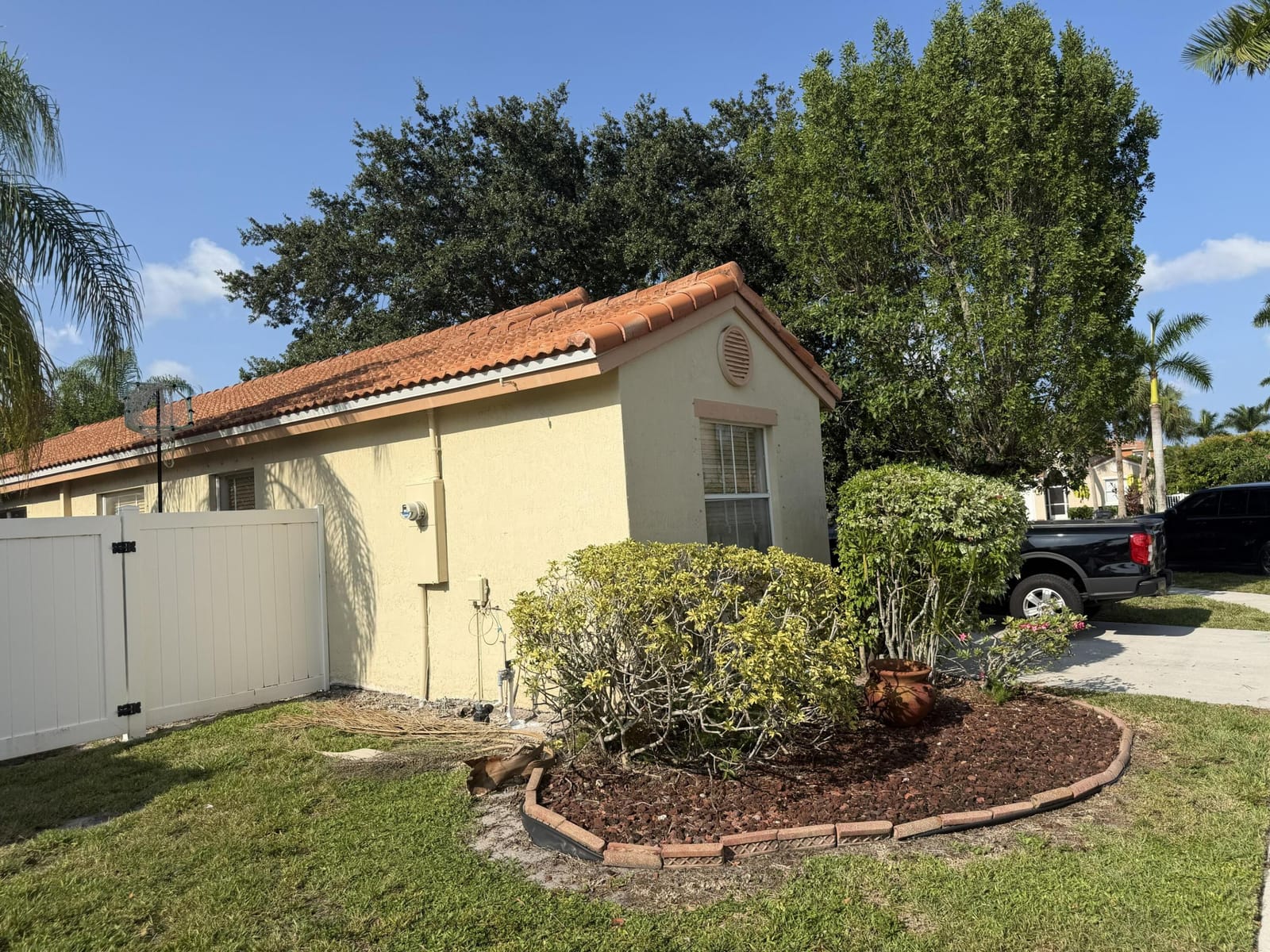 8164 PELICAN HARBOUR Drive, Lake Worth, FL 33467 photo 5