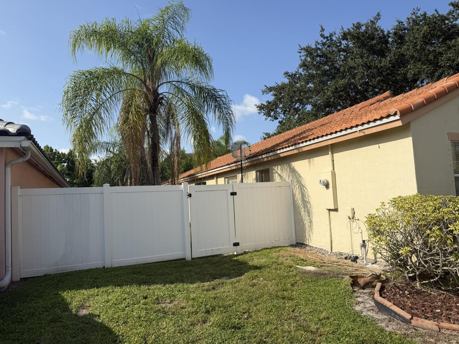 8164 PELICAN HARBOUR Drive, Lake Worth, FL 33467 photo 7