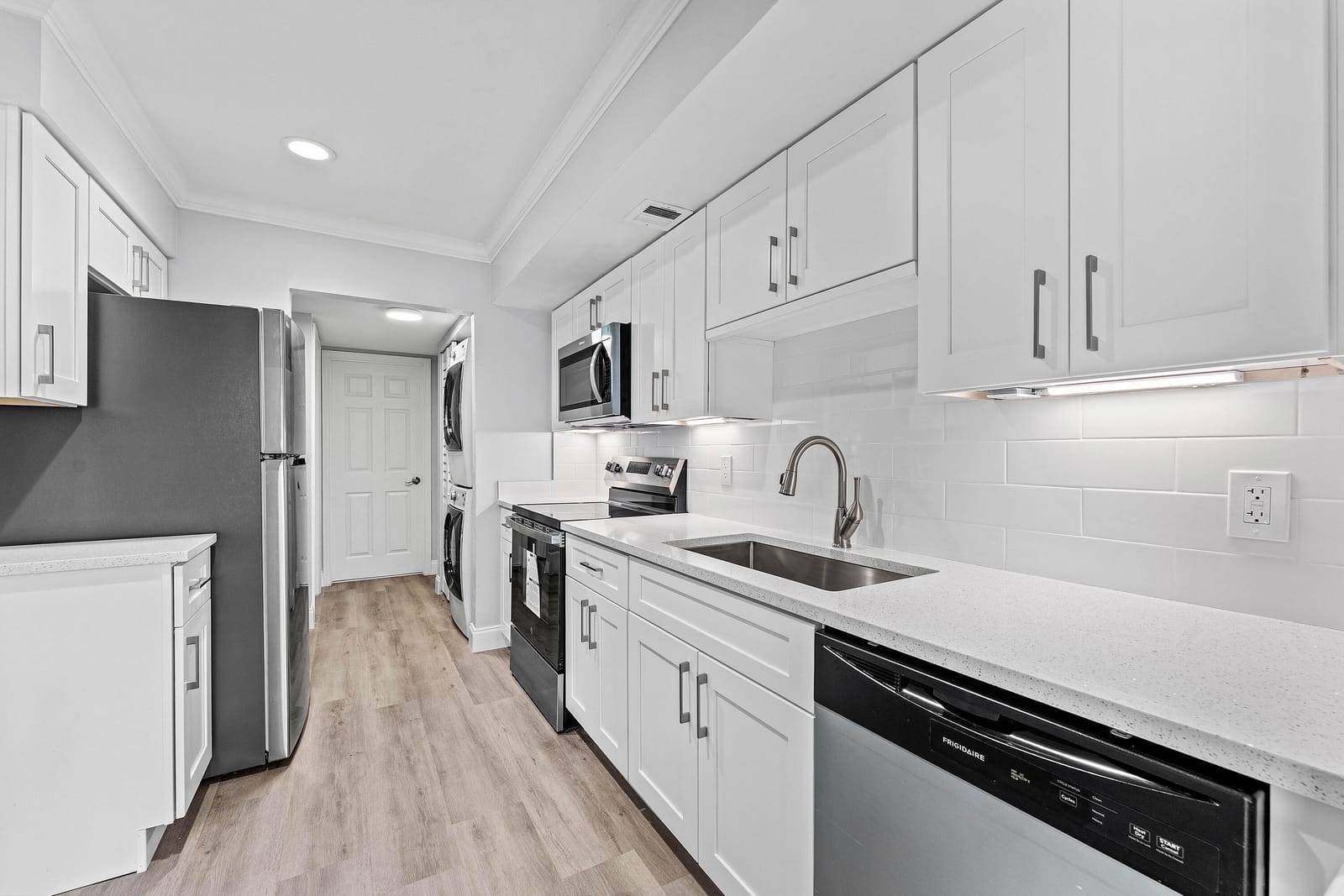 1866 Fairview Villas Drive 3 — photo 12