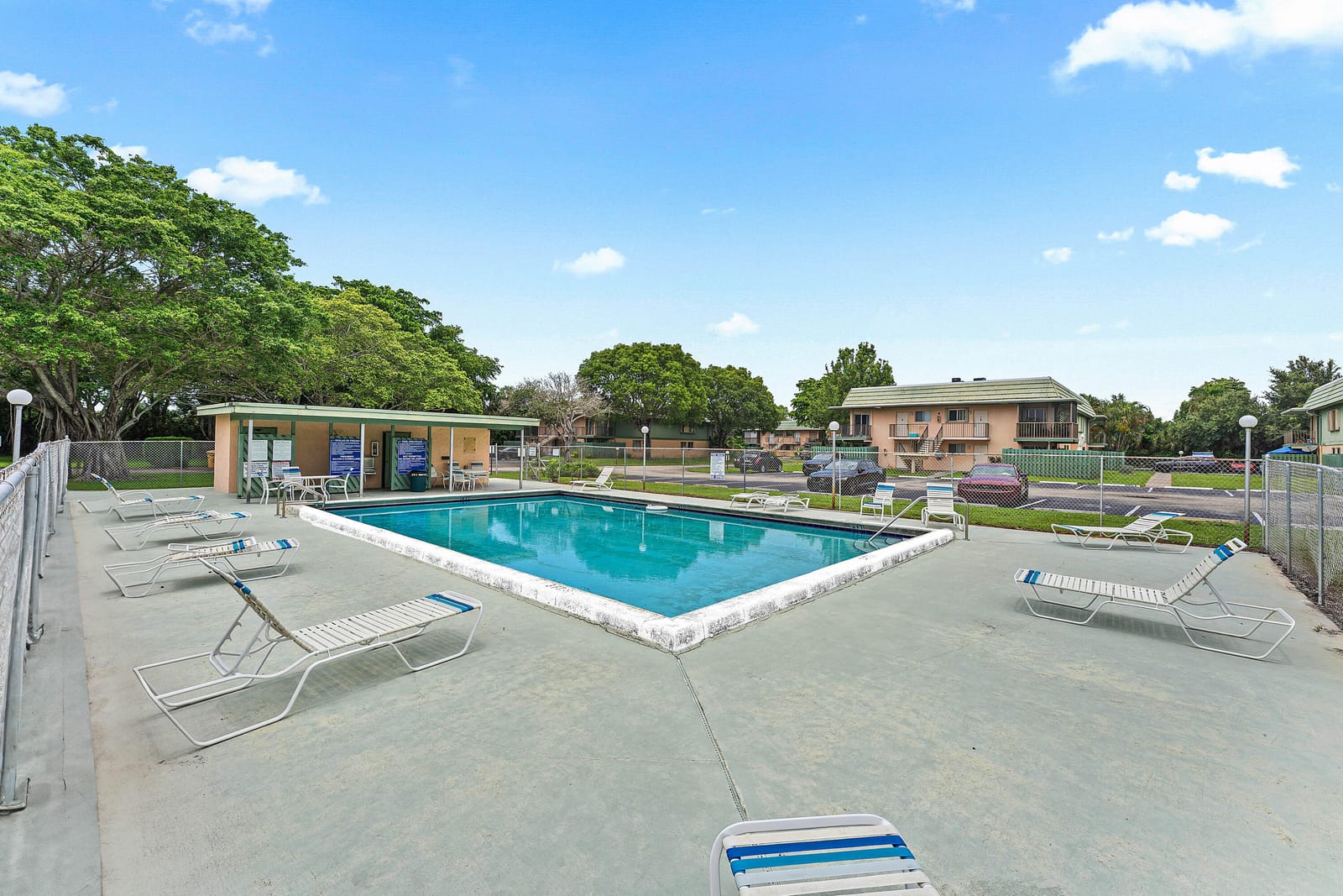 1866 Fairview Villas Drive 3, Palm Springs, FL 33406 photo 25