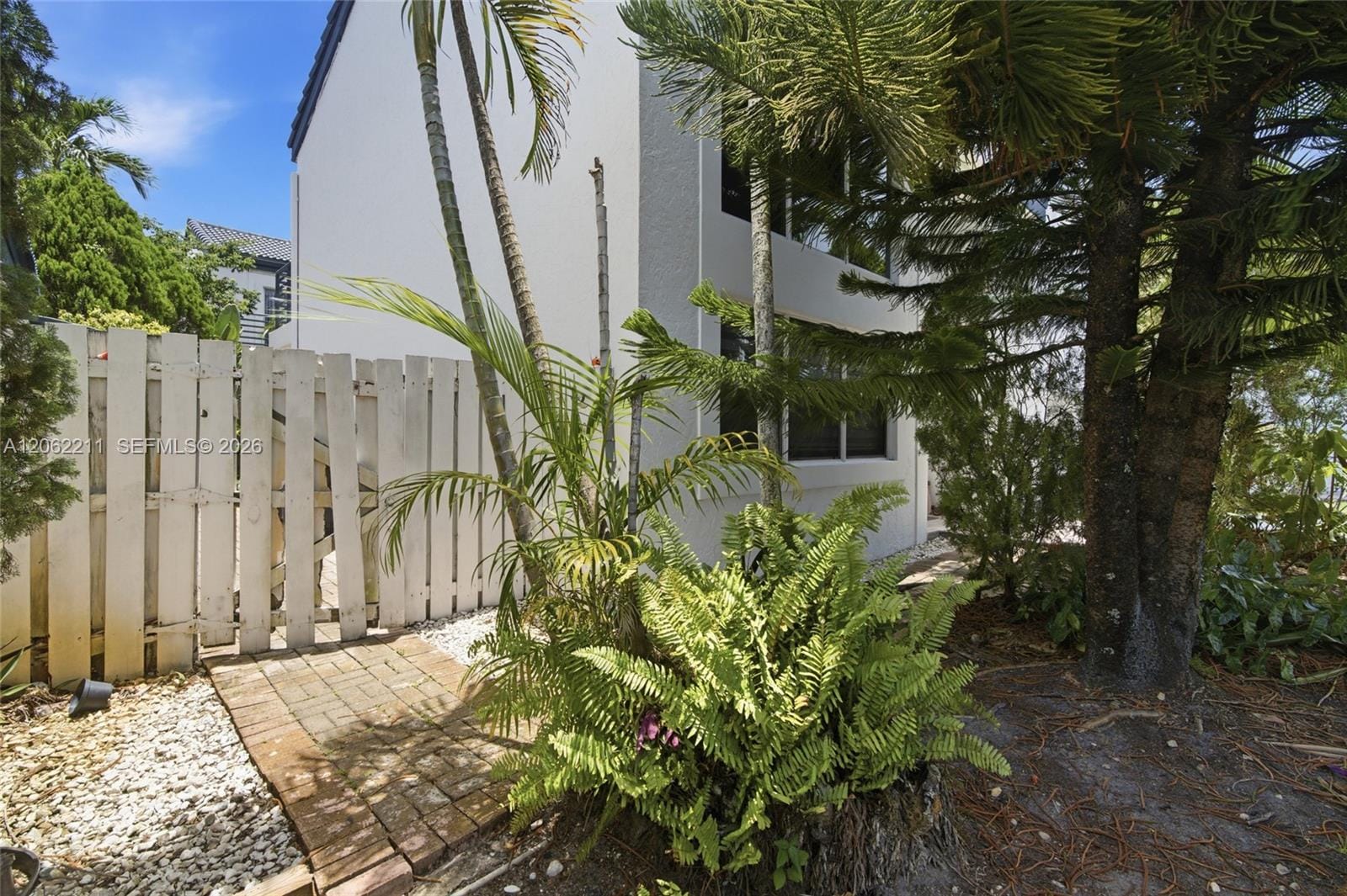 21221 NE 3rd Court, Miami, FL 33179 photo 29
