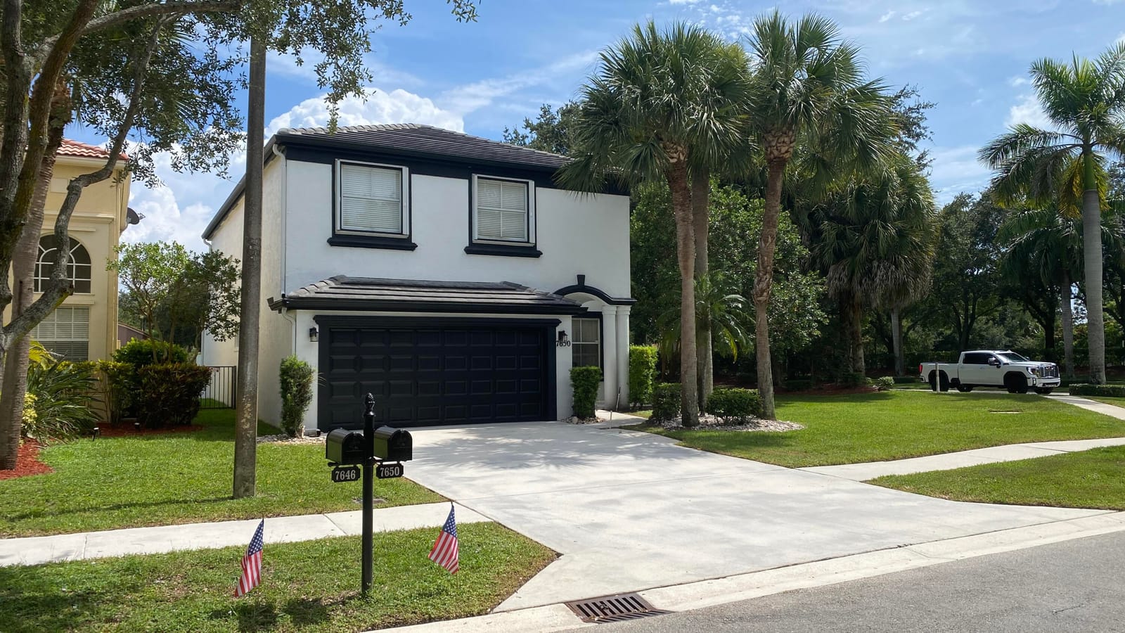 7650 OAK GROVE Circle — photo 3