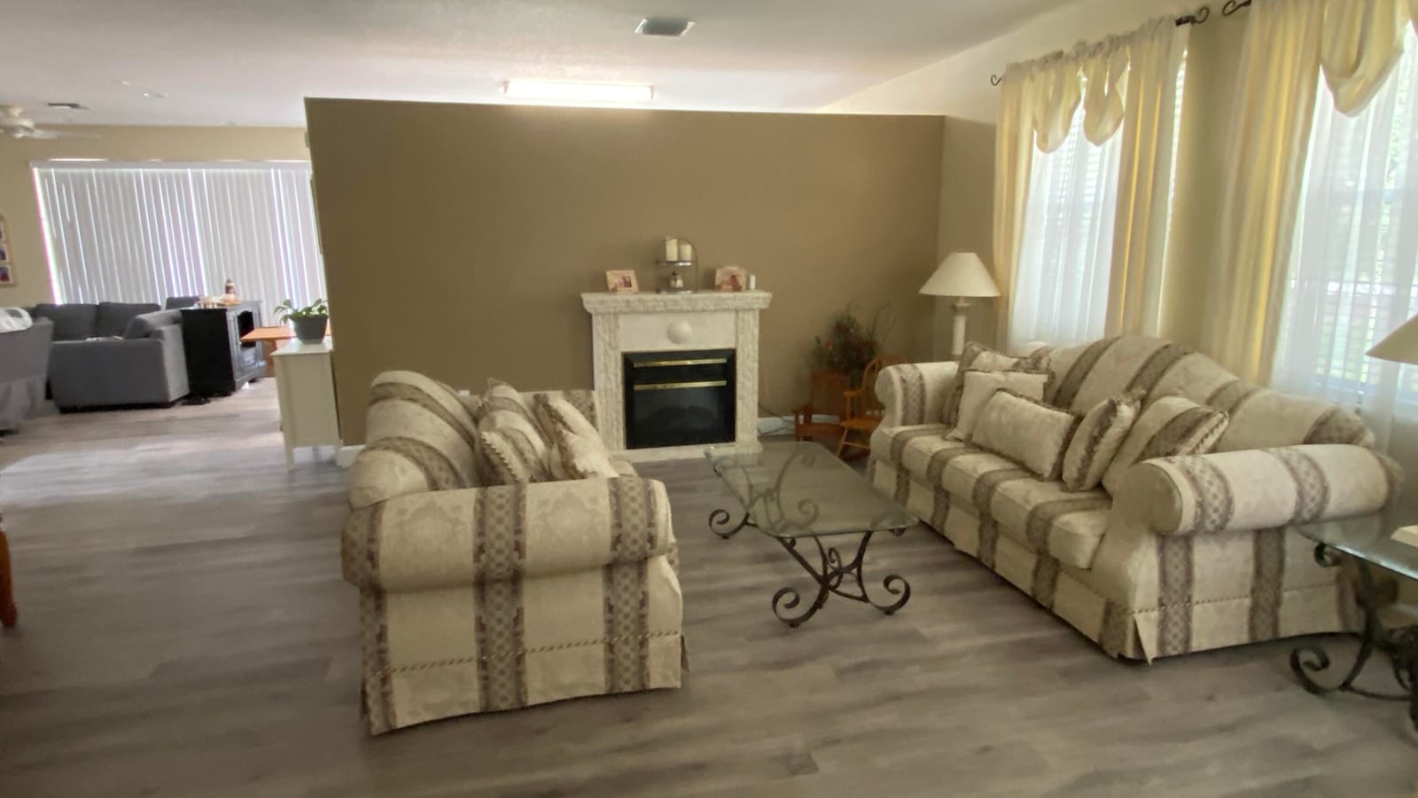 7650 OAK GROVE Circle — photo 9