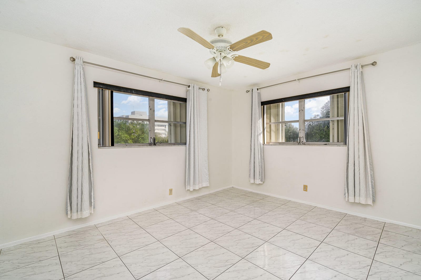 1330 NW 43rd Avenue 202 — photo 10