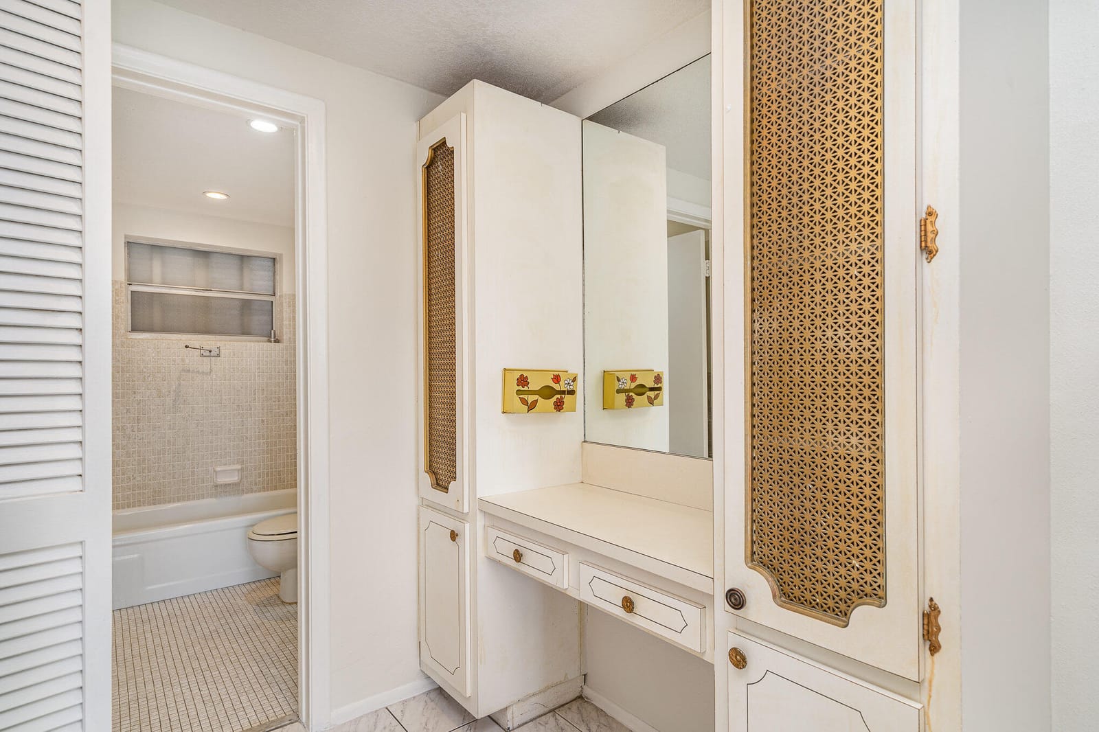 1330 NW 43rd Avenue 202 — photo 3