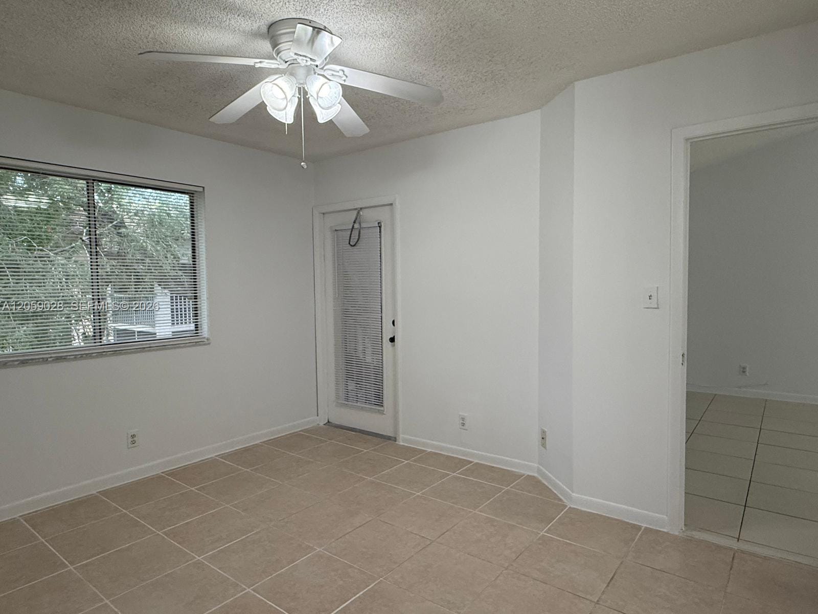 9103 SW 138th Place 9103 — photo 7