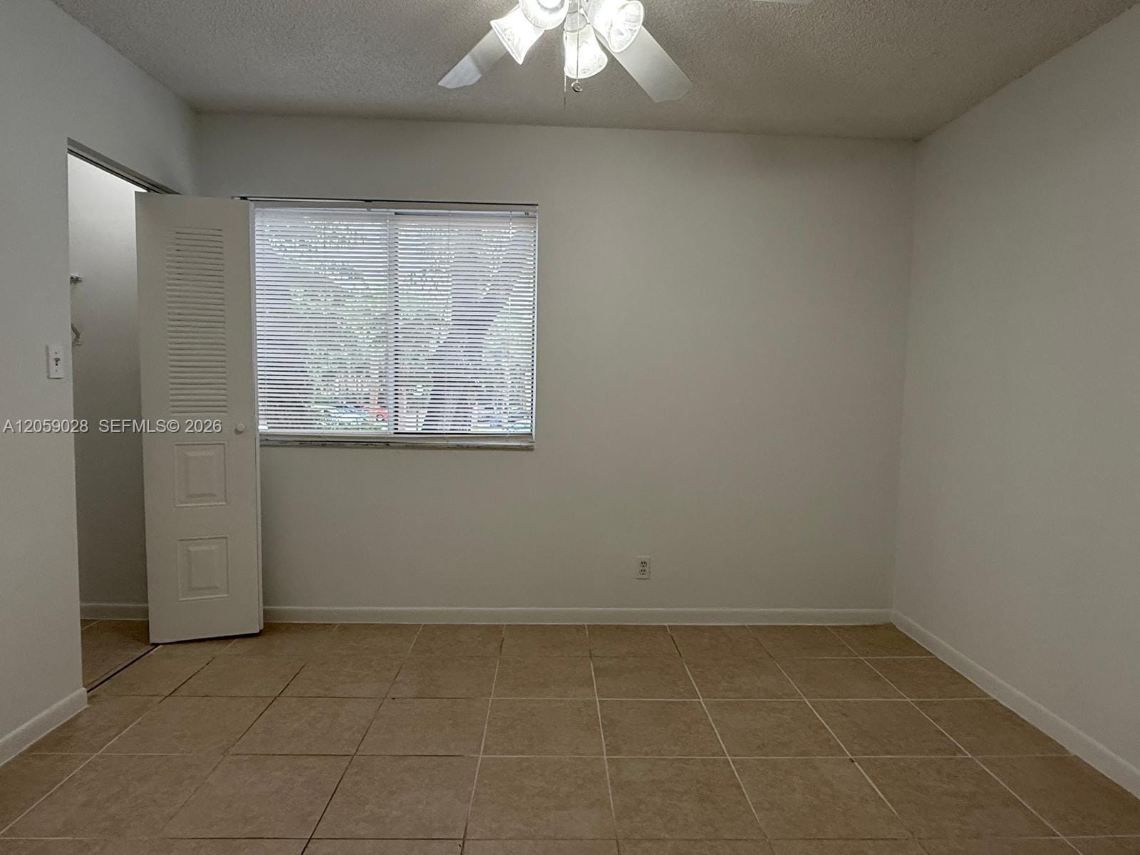 9103 SW 138th Place 9103 — photo 10