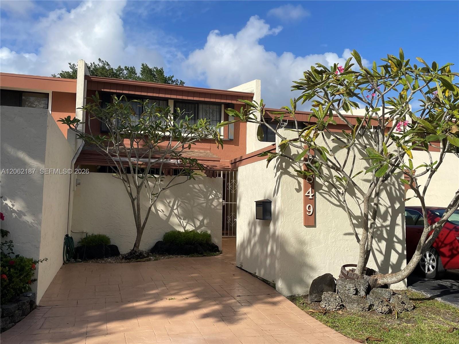 7849 SW 106th Circle 7849 — photo 1