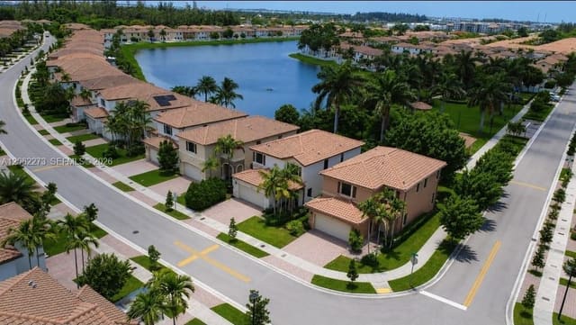 8890 W 33rd Avenue, Bellagio, Hialeah, FL