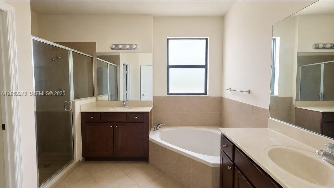 8890 W 33rd Avenue, Hialeah, FL 33018 photo 22