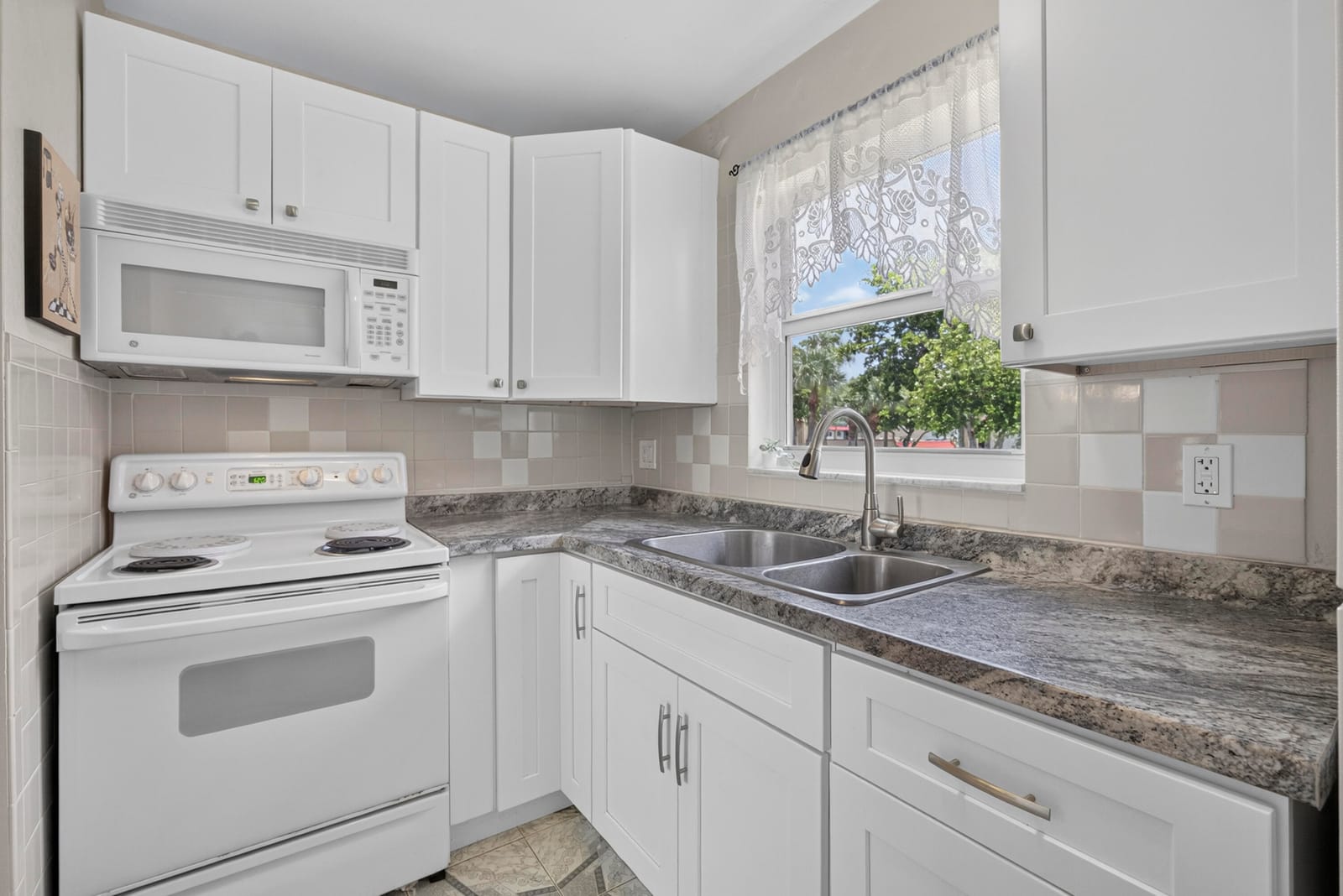 355 Lake Frances Drive, West Palm Beach, FL 33411 photo 17