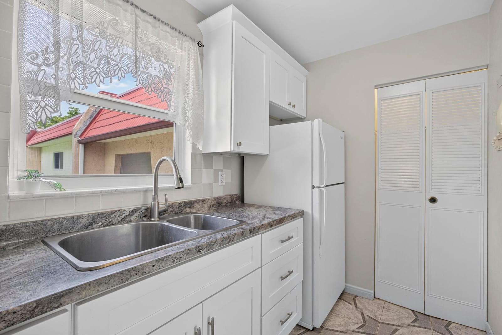 355 Lake Frances Drive, West Palm Beach, FL 33411 photo 18