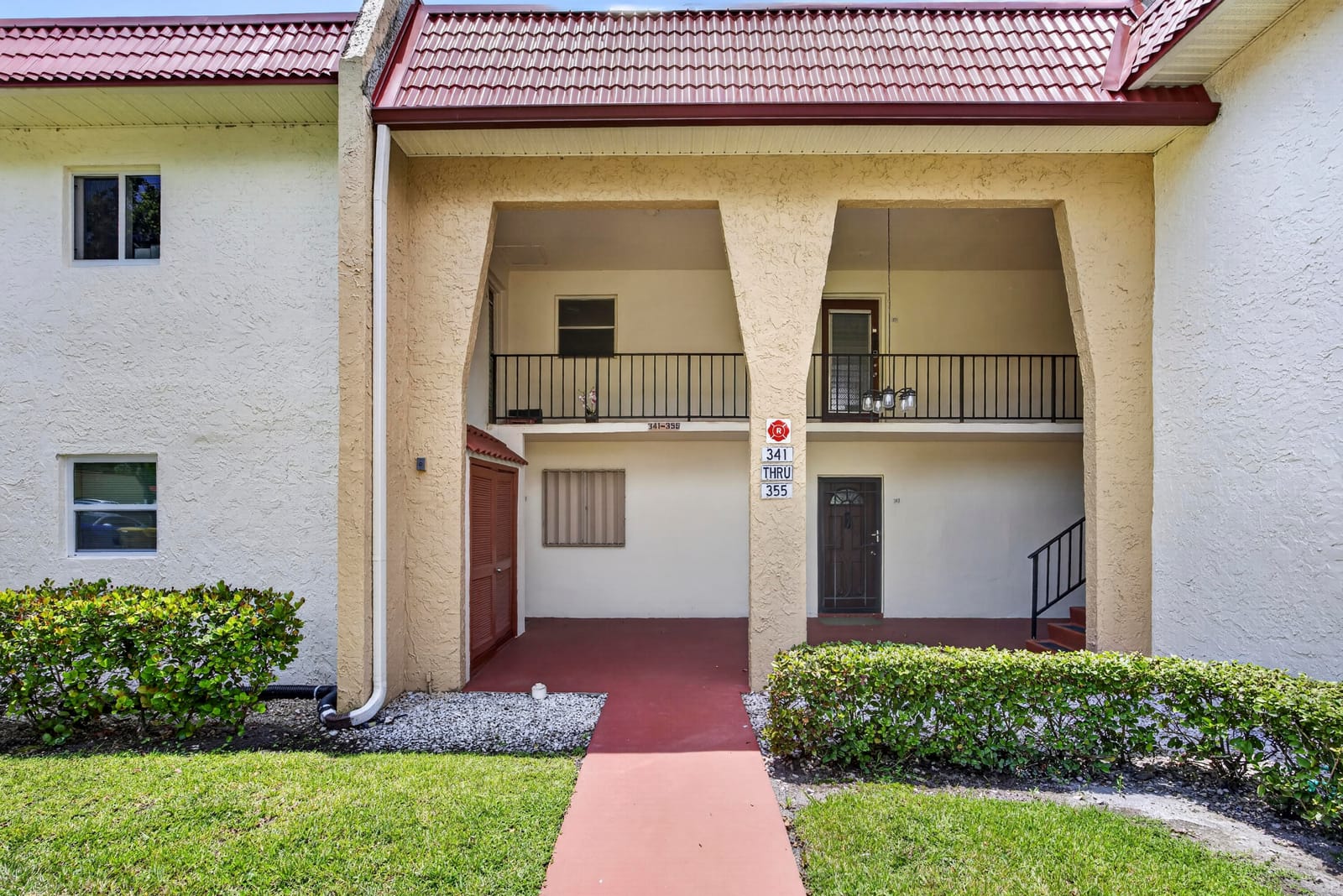 355 Lake Frances Drive — photo 3