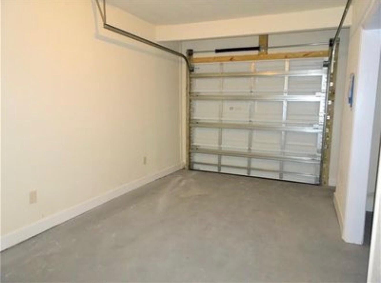 1561 NE 30TH Court — photo 11