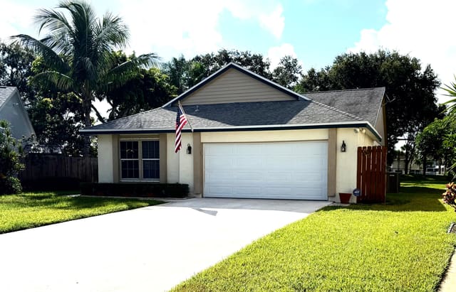 19 MISTY MEADOW Drive, Boynton Beach, FL 33436