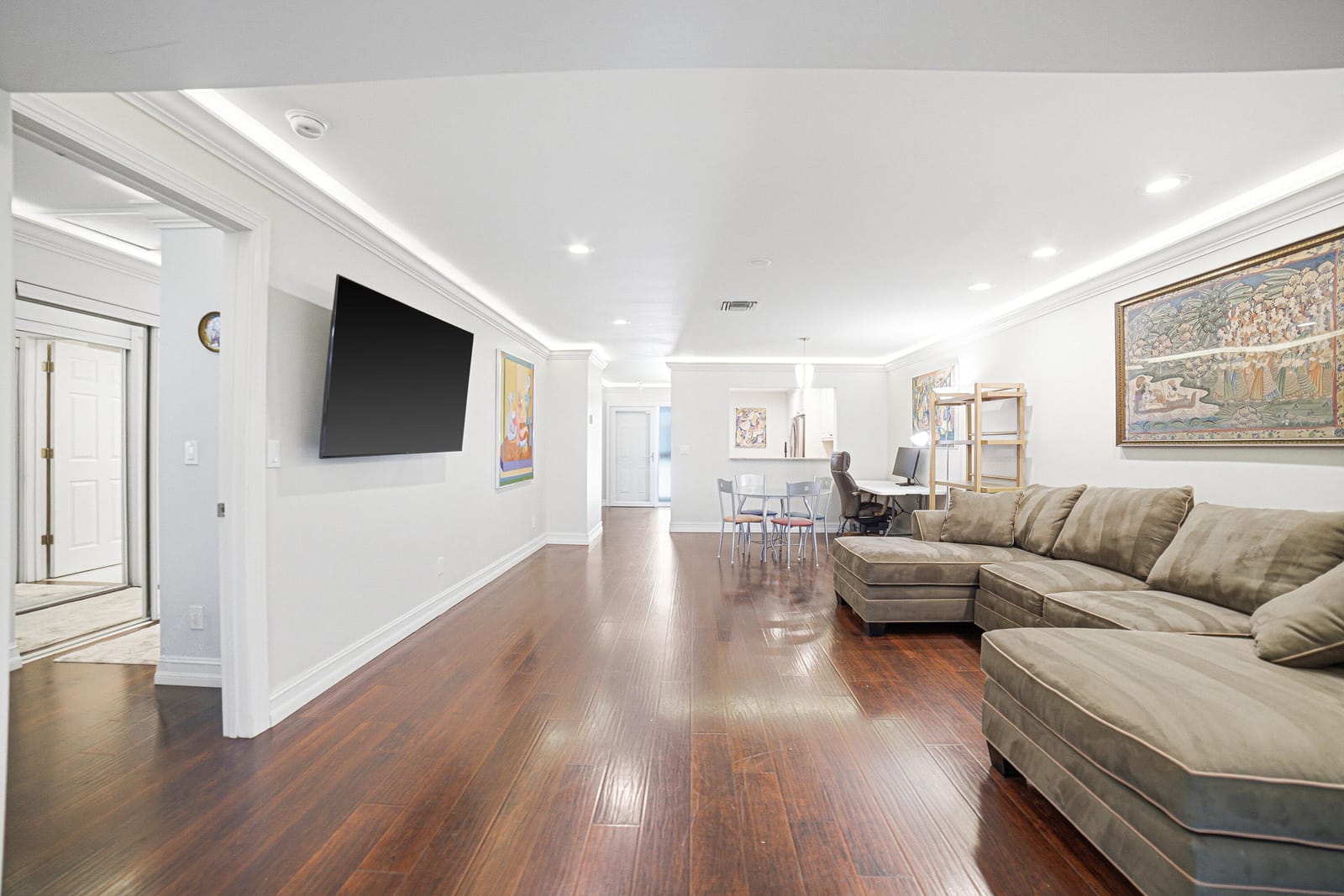85 PELICAN POINTE Drive 203 — photo 11