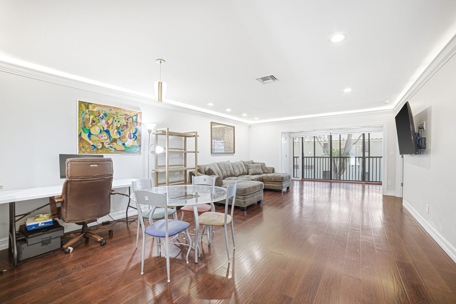 85 PELICAN POINTE Drive 203 — photo 12