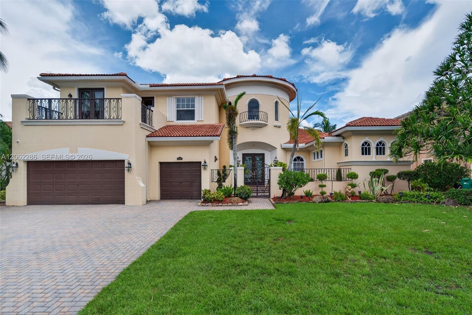 11867 NW 69th Place, Parkland, FL 33076