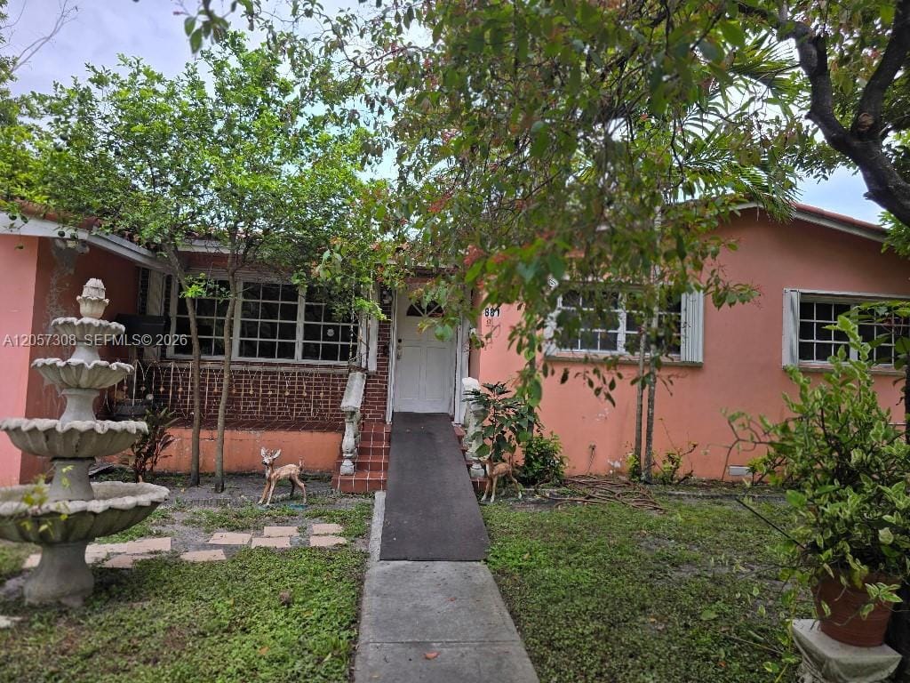881 Albatross Street — photo 4