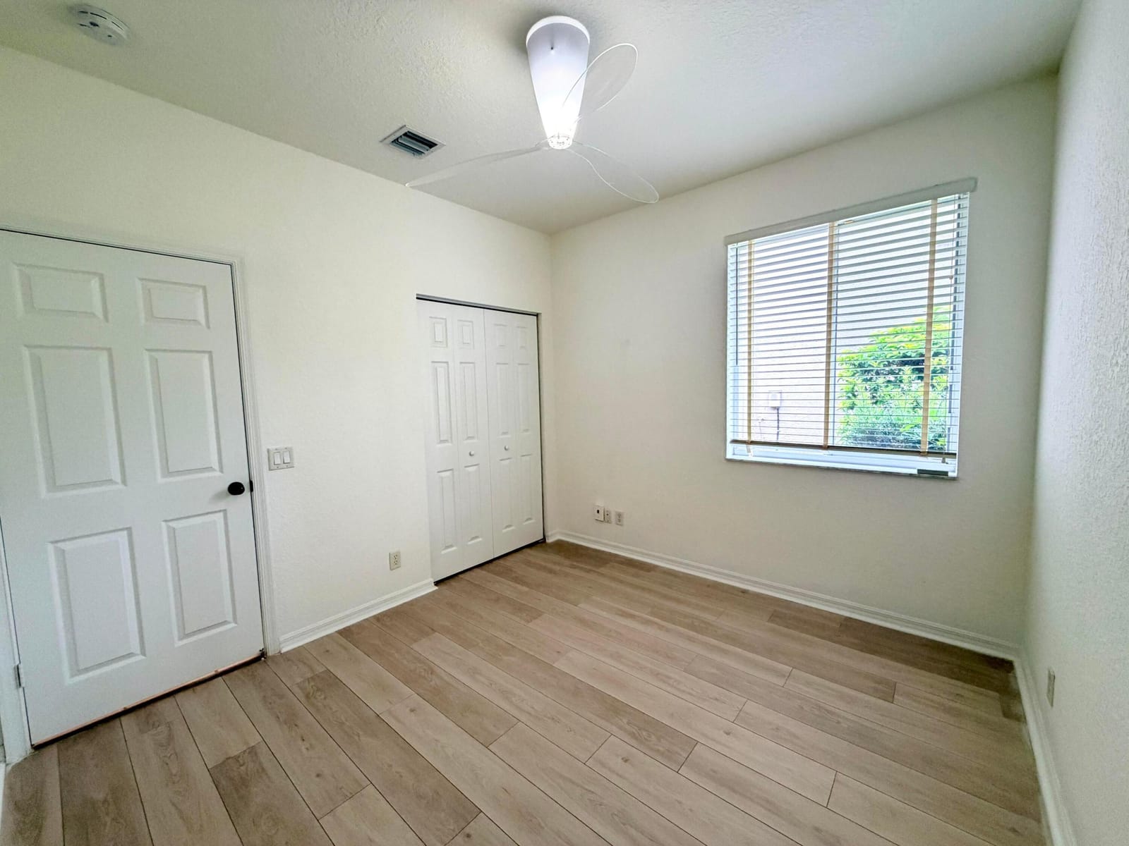 673 CONSERVATION Drive, Weston, FL 33327 photo 17