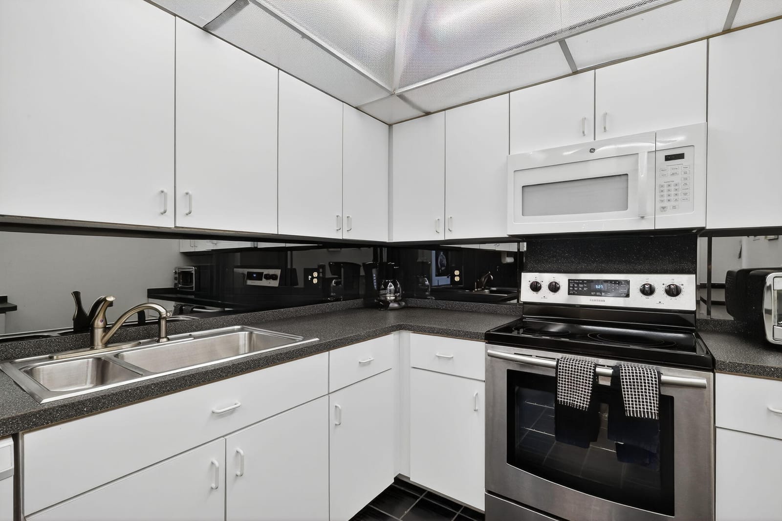 2860 S OCEAN Boulevard 604, Palm Beach, FL 33480 photo 12