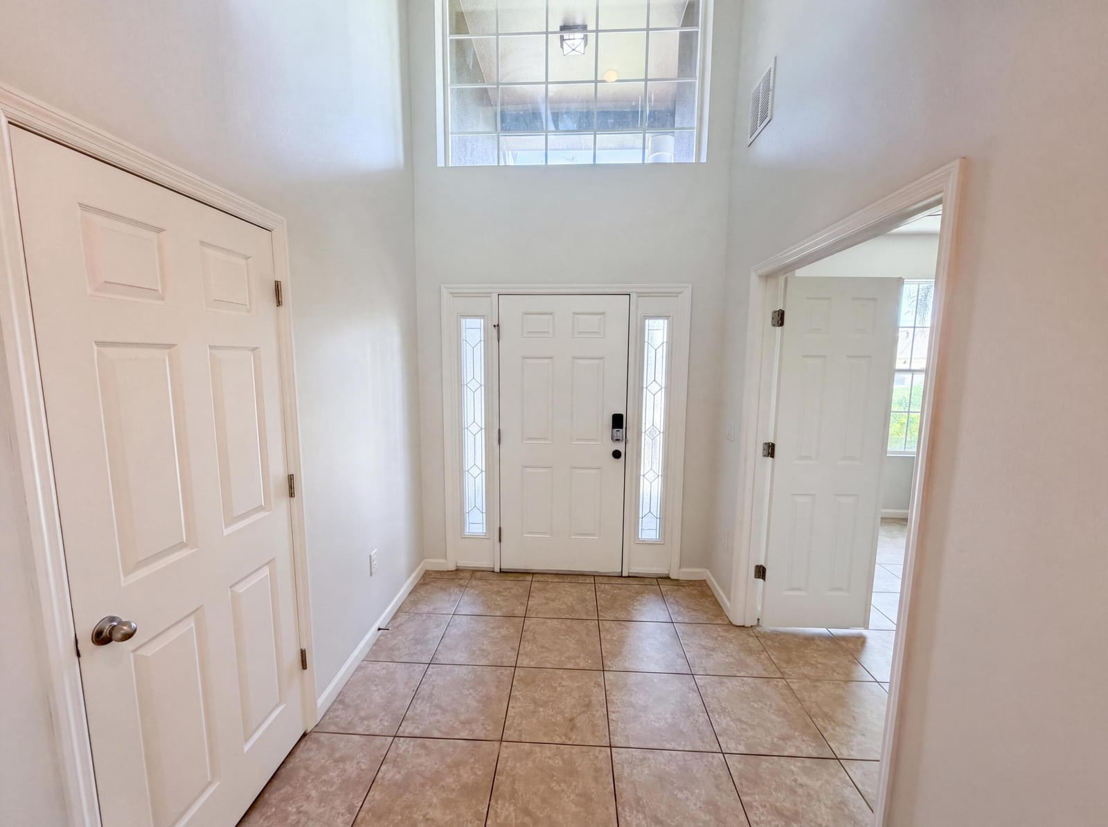 5845 Wyndham Manor — photo 6