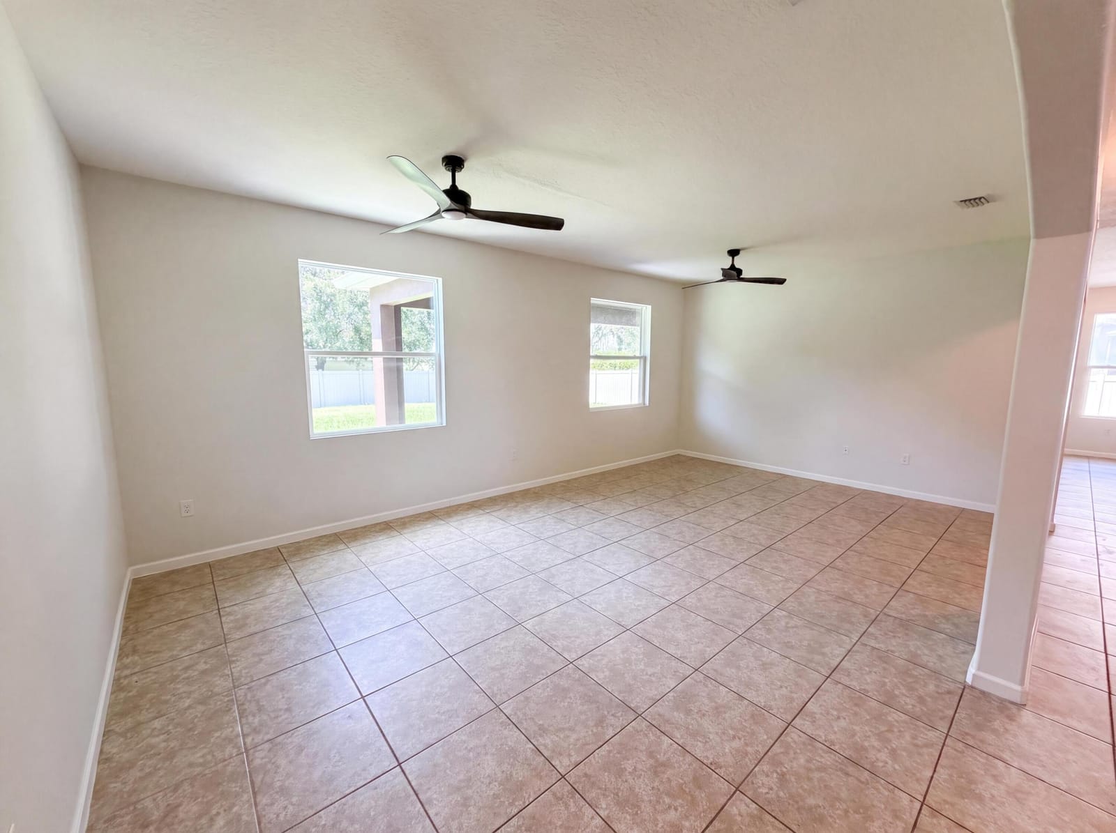 5845 Wyndham Manor — photo 7