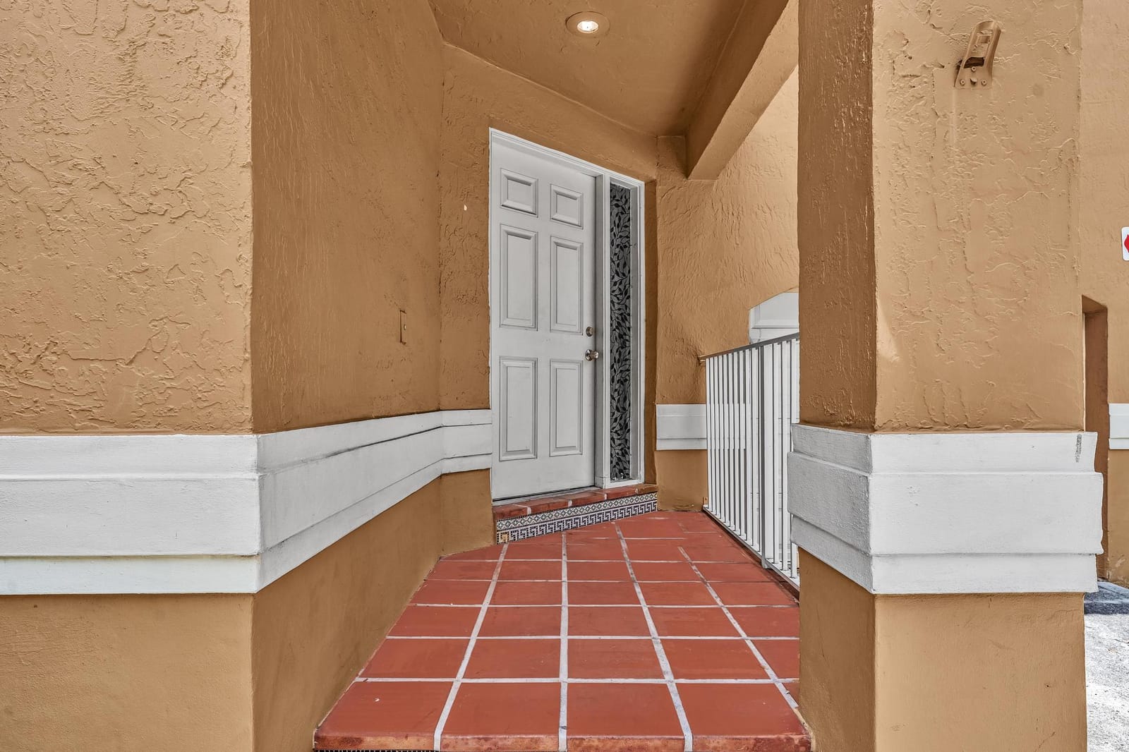 11379 Lakeview Drive — photo 5